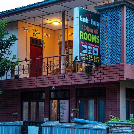 Tony'S Garden House Back Packers Inn Джафна Екстериор снимка